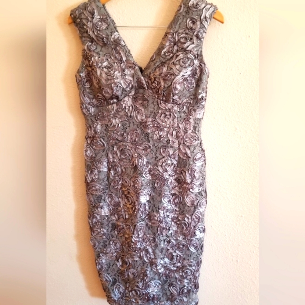 Marina gray sparkly formal ribbon rosette dress size 4